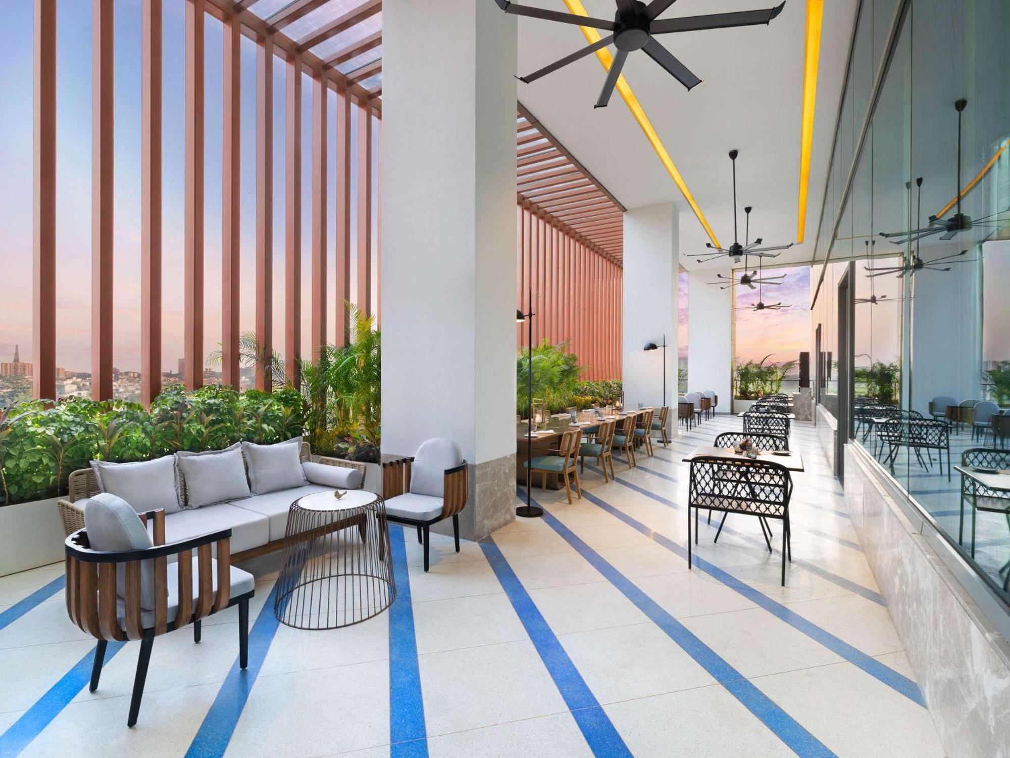 Novotel New Delhi City Centre Exterior photo