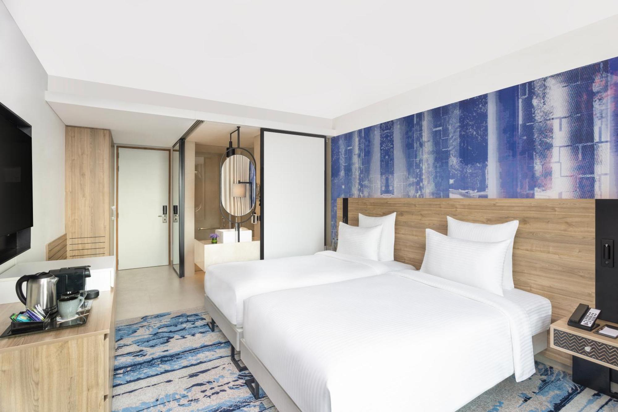 Novotel New Delhi City Centre Exterior photo